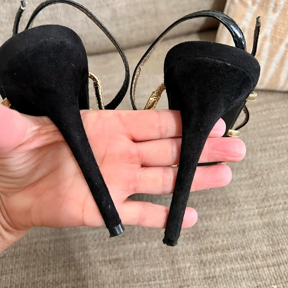 Sam Edelman The Harlette Gold and Black Strappy Heel‎ size 9